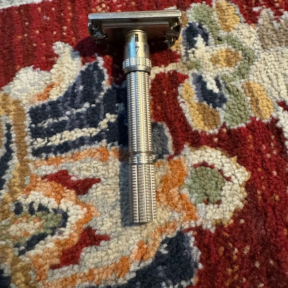 1950’s Gillette Razor - Picture 2 of 8